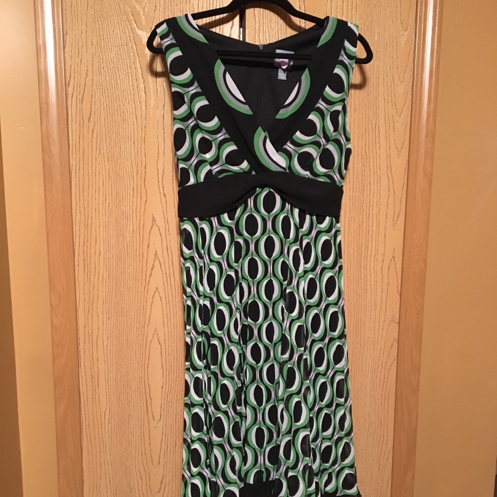 Black and green midi flare dress